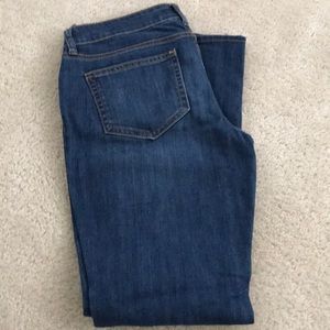 Old navy Diva fit jeans, medium wash size 6